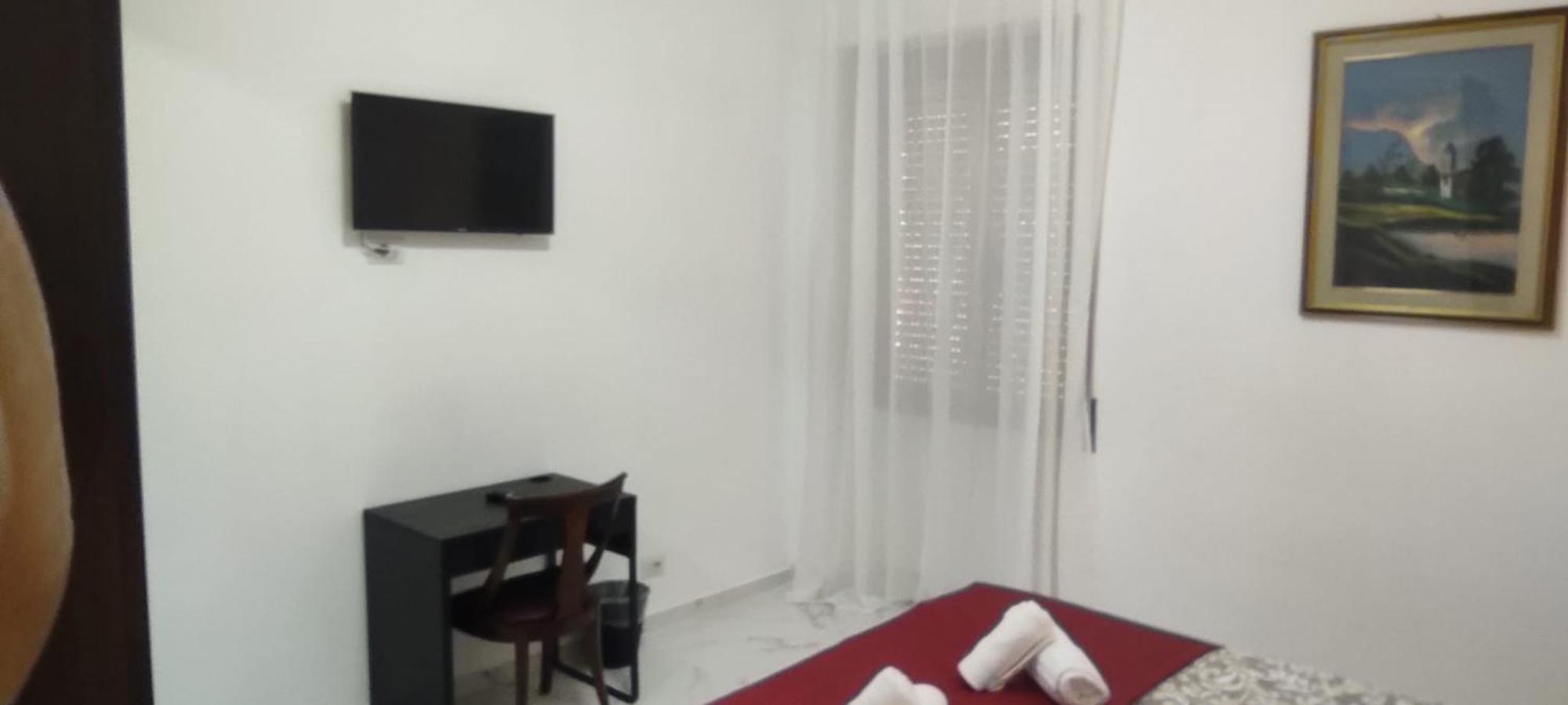 Stazione Telese 41 Bed & Breakfast Roma Dış mekan fotoğraf